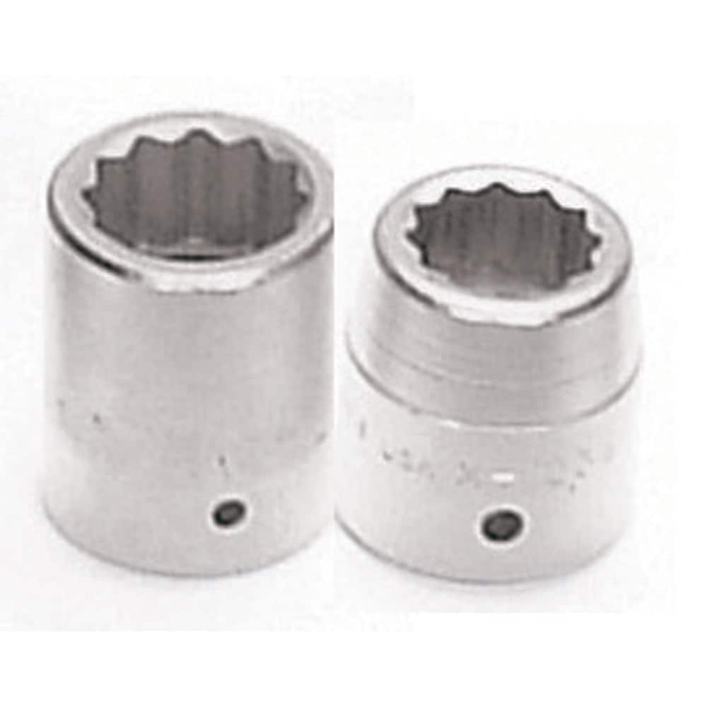 Standard  Hand Socket: 1" Drive, 1-11/16" Socket, 12-Point