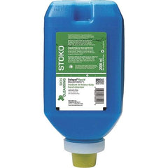 SC Johnson Professional - 2 L Dispenser Refill Liquid Hand Cleaner - Fresh Fragrance Scent - Caliber Tooling