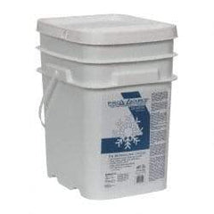 PRO-SOURCE - 40 Lb Pail Calcium Chloride, Potassium Chloride, Sodium Chloride Pellets - Effective to 0°F - Caliber Tooling