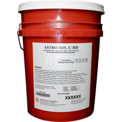 Cutting & Grinding Fluid: 5 gal Bucket Amber