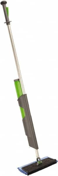 Fas-trak - Deck Mops, Mopping Kits & Wall Washers Type: Mopping Kit Head Material: Plastic - Caliber Tooling