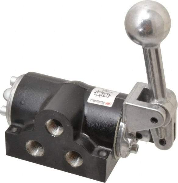 ARO/Ingersoll-Rand - 3/8" NPT Air Control Valve - 4-Way, 2 Position, Lever/Manual Actuated, Manual Return, 2.3 CV Rate & 150 Max psi - Caliber Tooling