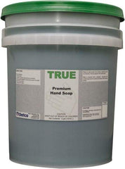 Detco - 5 Gal Pail Liquid Hand Cleaner - Green, Herbal Scent - Caliber Tooling