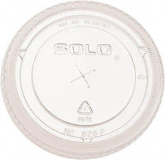 Solo - PETE Flat Straw-Slot Cold Cup Lids, Fits 16-24 oz, 100/Pack, 10 Packs/Carton - Clear - Caliber Tooling