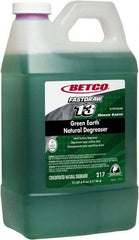 Betco - 2 L Bottle Cleaner/Degreaser - Liquid, Emerging Storm - Caliber Tooling