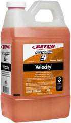 Betco - 2 L Bottle Cleaner/Degreaser - Liquid, Fresh - Caliber Tooling