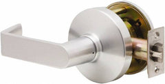 Falcon - Grade 2 Communicating Lever Lockset for 1-3/8" Thick Doors - 2-3/4" Back Set, No Cylinder, Steel, Satin Chrome Finish - Caliber Tooling