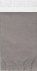 Value Collection - 9" Long x 6" Wide Peel-Off Self-Seal Courier Envelope - Clear/White - Caliber Tooling