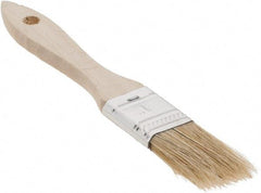 Weiler - 1" Flat Hog Chip Brush - 1-1/2" Bristle Length, 7-1/2" Wood Beavertail Handle - Caliber Tooling