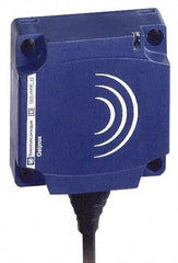 Telemecanique Sensors - NPN, PNP, NC, Flat, Inductive Proximity Sensor - 2 Wires, IP68, 12 to 24 VDC, 40mm Wide - Caliber Tooling