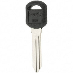 Value Collection - GM Key Blank - Nickel/Plastic - Caliber Tooling