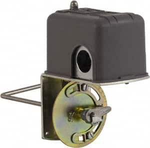 Square D - 1 NEMA Rated, DPST, Float Switch Pressure and Level Switch - 575 VAC, Line-Load-Load-Line Terminal - Caliber Tooling