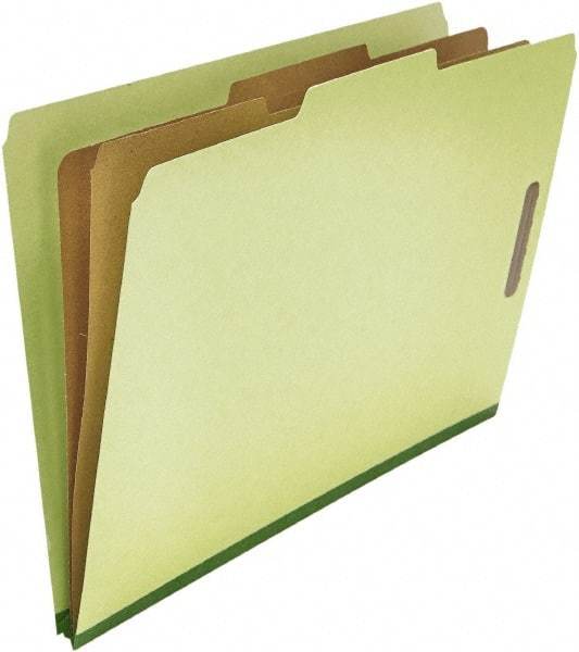 UNIVERSAL - 8-1/2 x 14", Legal, Green, Classification Folders with Top Tab Fastener - 25 Point Stock, Right of Center Tab Cut Location - Caliber Tooling