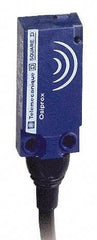 Telemecanique Sensors - NPN, NC, Flat, Inductive Proximity Sensor - 3 Wires, IP68, 12 to 24 VDC, 15mm Wide - Caliber Tooling