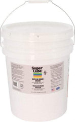 Synco Chemical - 30 Lb Pail Synthetic Lubricant General Purpose Grease - Translucent White, Environmentally Friendly, 450°F Max Temp, NLGIG 2, - Caliber Tooling