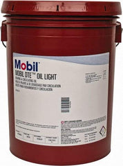 Mobil - 5 Gal Pail Mineral Circulating Oil - SAE 10, ISO 32, 31 cSt at 40°C & 5.5 cSt at 100°F - Caliber Tooling