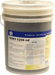 Master Fluid Solutions - Trim E206 nd, 5 Gal Pail Cutting & Grinding Fluid - Water Soluble, For Cutting, Grinding - Caliber Tooling