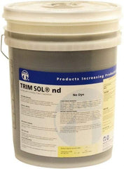 Master Fluid Solutions - Trim SOL nd, 5 Gal Pail Cutting & Grinding Fluid - Water Soluble, For Cutting, Grinding - Caliber Tooling