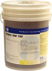 Master Fluid Solutions - Trim OM 100, 5 Gal Pail Cutting & Grinding Fluid - Straight Oil, For Cutting, Grinding - Caliber Tooling