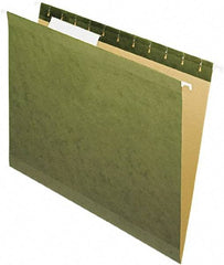 Pendaflex - 8-1/2 x 11", Letter Size, Standard Green, Standard Hanging File Folders - 11 Point Stock - Caliber Tooling