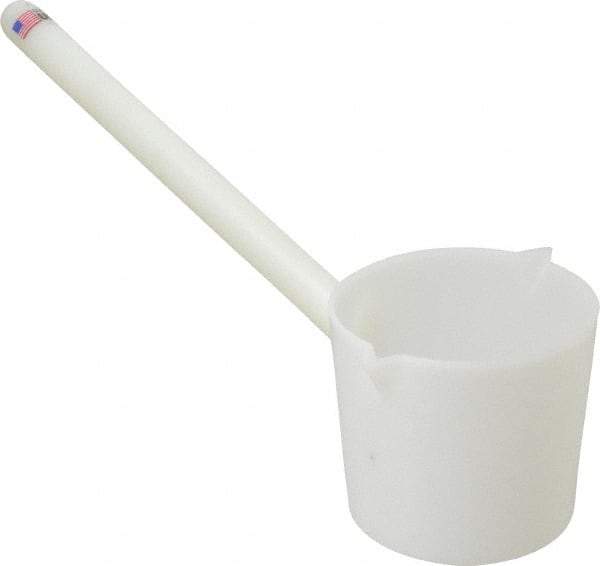 Dynalon Labware - 1,000 ml Polyethylene Short Dipper - 12" Long Handle - Caliber Tooling