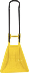 True Temper - 18 Inch Wide Blade x 36 Inch High Blade Snow Shovel - 30 Inch Long Steel, Ergonomically Looped Handle - Caliber Tooling