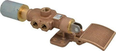 Parker - 1/2" NPT HD Manual Spool Valve - 4-Way Spring Return, Pedal Type, Foot Bracket Mounting & 4.97 CV Rate - Caliber Tooling