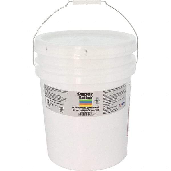 Synco Chemical - 30 Lb Pail Synthetic Connection Grease - Amber, 500°F Max Temp, - Caliber Tooling