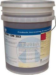 Master Fluid Solutions - Trim OM 303, 5 Gal Pail Cutting Fluid - Straight Oil, For Thread Rolling, Thread-Form Tapping - Caliber Tooling