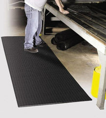 PRO-SAFE - 60' Long x 4' Wide, Dry Environment, Anti-Fatigue Matting - Black, Vinyl with Vinyl Sponge Base, Beveled on 4 Sides - Caliber Tooling