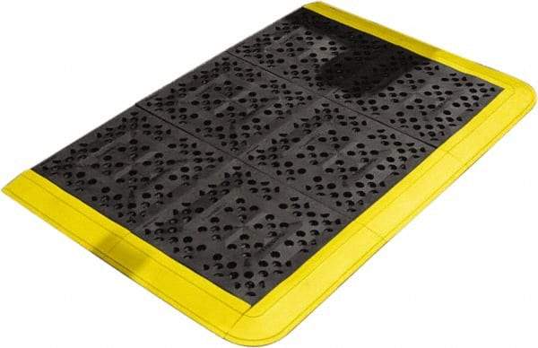 Wearwell - Dry/Wet Environment, Anti-Fatigue Matting - Black & Yellow, Vinyl with Vinyl Base, Beveled - Caliber Tooling