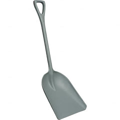 Remco - 17" High x 14" Wide Square Plastic Shovel - 42" Long Plastic D-Grip Handle, No Step - Caliber Tooling