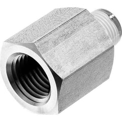 USA Sealing - 3/8 x 1/4" 316 Stainless Steel Pipe Reducing Adapter - Caliber Tooling