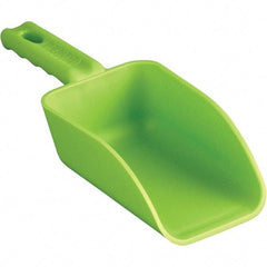 Remco - 16 oz Lime Polypropylene Flat Bottom Scoop - 3.2" Wide x 2" Deep Bowl, 3" Handle Length, 10.4" OAL - Caliber Tooling