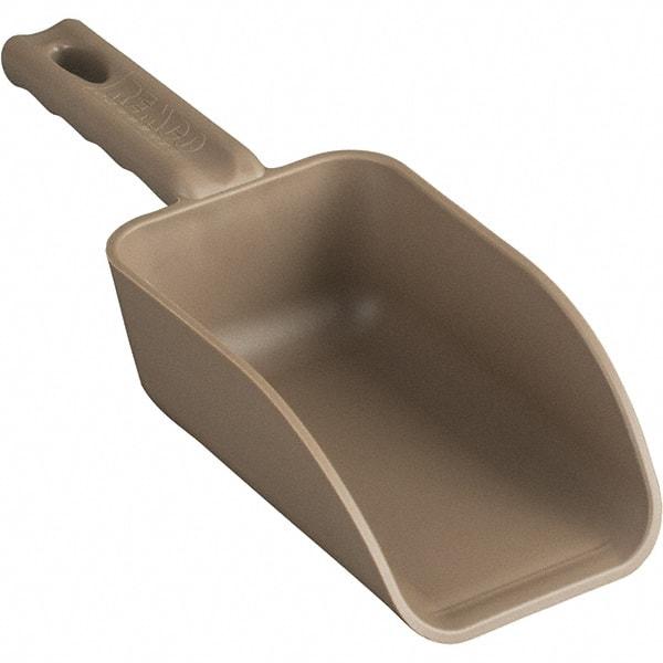 Remco - 16 oz Brown Polypropylene Flat Bottom Scoop - 3.2" Wide x 2" Deep Bowl, 3" Handle Length, 10.4" OAL - Caliber Tooling