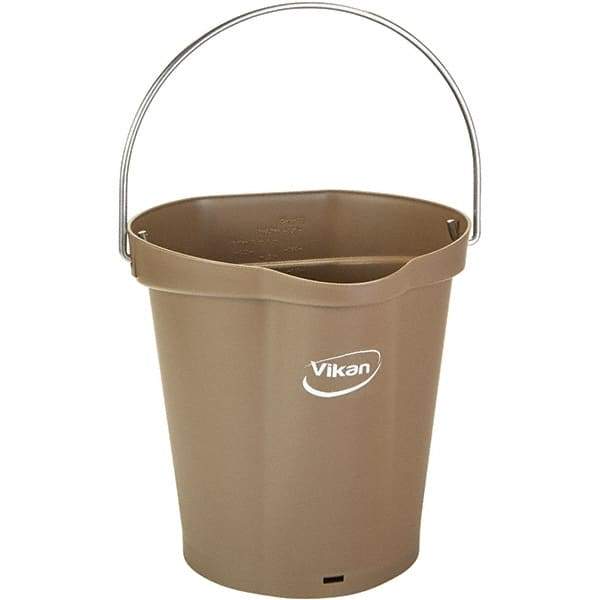 Vikan - 1-1/2 Gal, 7.1" High, Polypropylene Round Brown Single Pail with Pour Spout - Handle Included, 10" Top Diam - Caliber Tooling