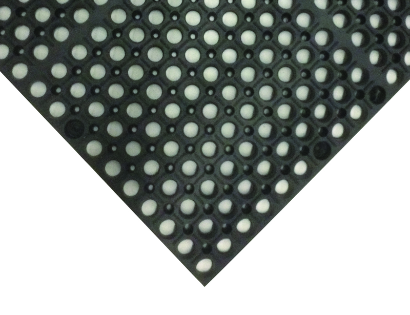 3' x 10' x 7/8" Thick Wet / Dry Mat - Black - Caliber Tooling